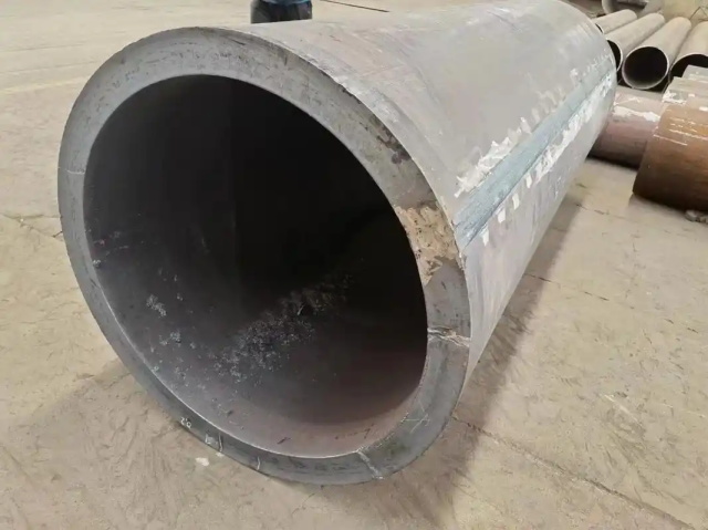 丁青30CrMo大口径无缝钢管
